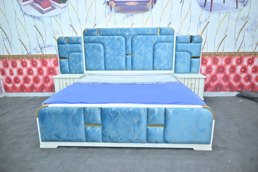 Victoria Bed Set